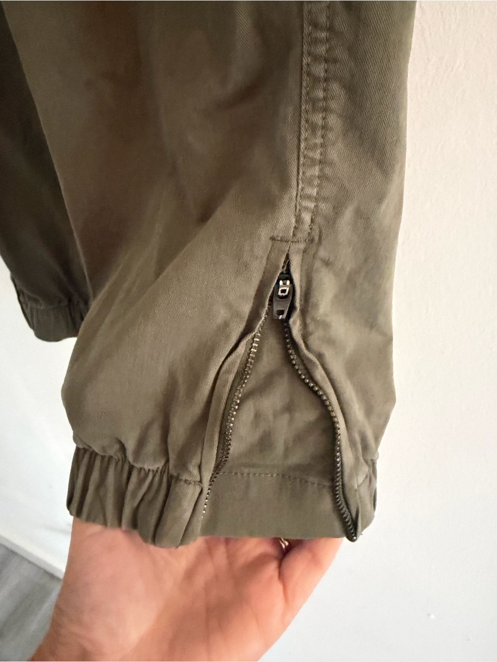 Banana Republic Olive Green Utility Pants - Picture 4 of 6